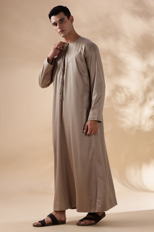 Shiny Emarati Khaki Thobe - Men