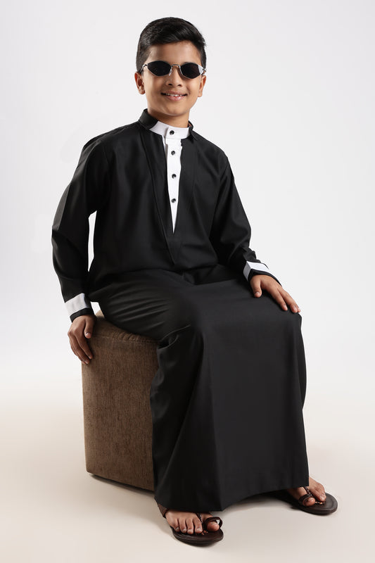 V Neck Black Thobe - Boys