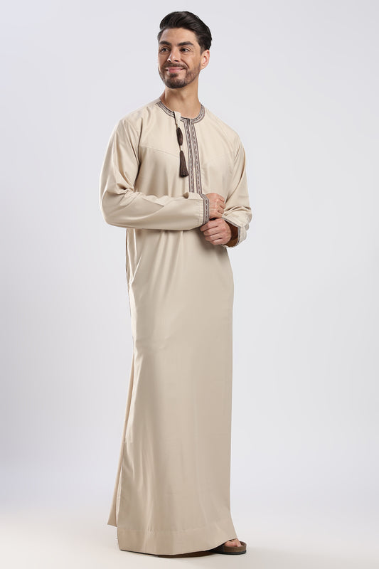 Fakhr Omani Oat Brown Thobe - Men