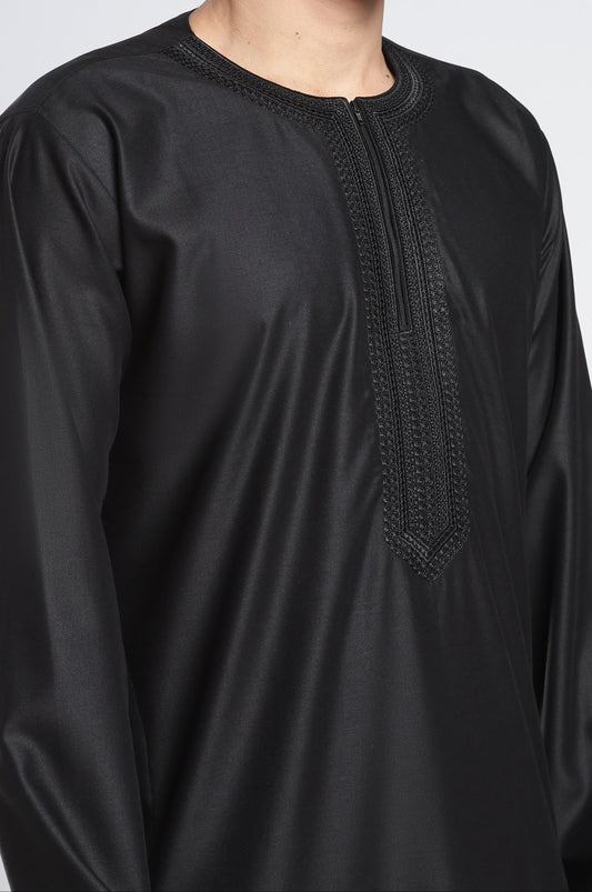 Hayat Moroccan Black Thobe - Men