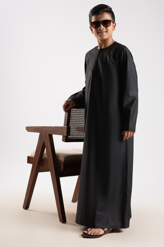 Classic Emarati Black Thobe - Boys