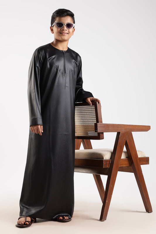 Dazzling Omani Black Thobe - Boys